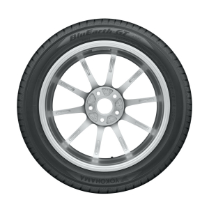 215/65R16 98H YOKOHAMA BLUEAE61